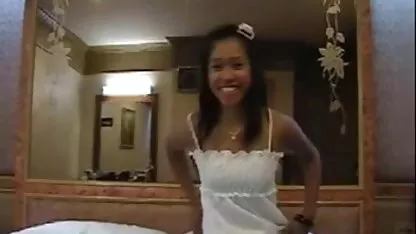 Dalila le encanta el sexo y la muerte japonesas foyando en su boca