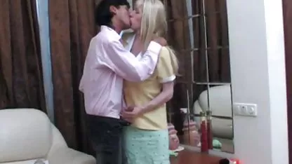 La primera vez que llevaron a la niña al videos xxx madres japonesas orgasmo