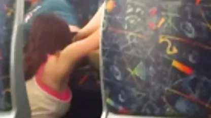 El videos de asiaticas lesbianas propietario se ofreció a pagar el estudiante en clase