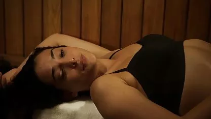 Bien usado, dañado chica, pero qué bueno que está !! Qué tetas, qué culo, qué delicioso manga mujeres orientales desnudas