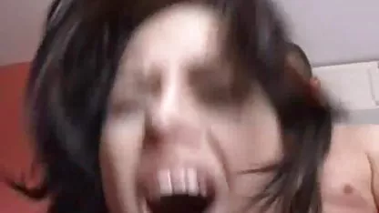 Bruna Feraz perfectamente colegialas asiáticas violadas chupa la polla