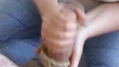 Poner japonesas maduras infieles en un coño consolador y acariciar el clítoris