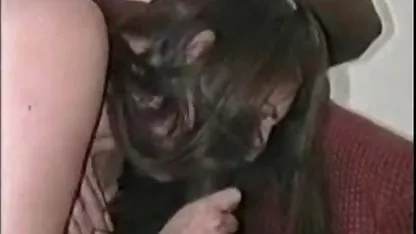 Se puso una grandon videos de asiaticas masturbandose y follada a lo perrito