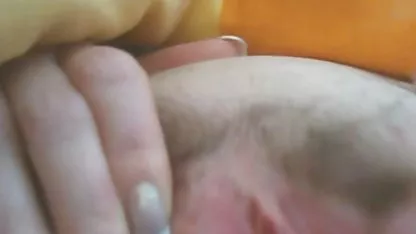 Tanya se sexo con chicas japonesas compró un nuevo vibrador