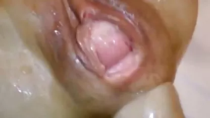 Bonita perra con xxx japonesas sin censura un mojado coño se la follan