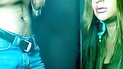Anna y amigos participan maduras japonesas xnxx en un grupo de