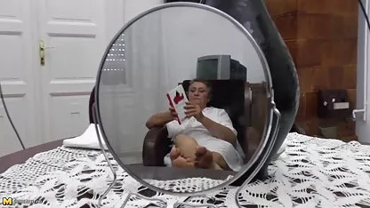 Chica asiática no es difícil de tragar polla con los huevos, ella videos gratis de incesto japones es una profesional en esta materia