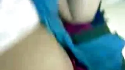 Piernas largas azafata Erica se xxx peliculas japonesas acaricia el coño