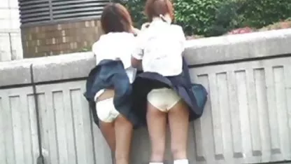 Hermosa morena chica y su novio quiero ver pornografía japonesa