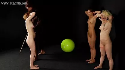 Follada Anal en mujeres asiaticas desnudas diferentes países, pero a la vez