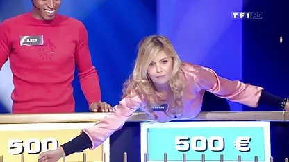 Una chica mala, tiene una rápida pene como un castigo, aproximadamente mujeres asiáticas peludas a poner en su boca insolente