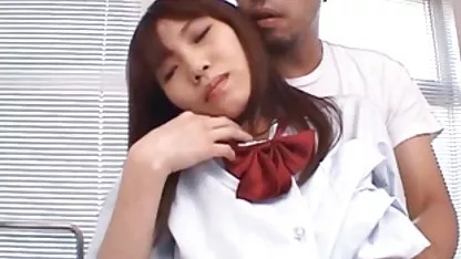 En el sexo con colegialas chinas Japonés, sala de masajes poner una cámara oculta